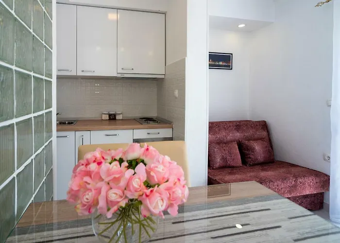 Eva Sunset View Teracce Apartment *